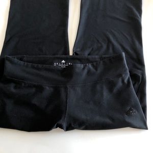 Adidas Climalite Women’s Soft crop leggings. Small